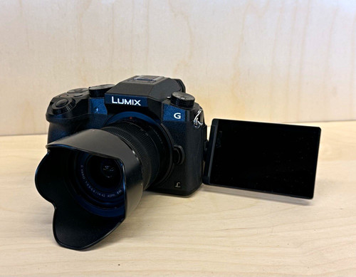 Panasonic lumix 16mp - g,